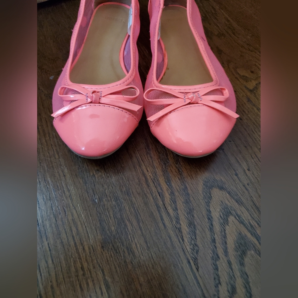 GYMBOREE Girls 13 bright salmon dress flats - Picture 5 of 9